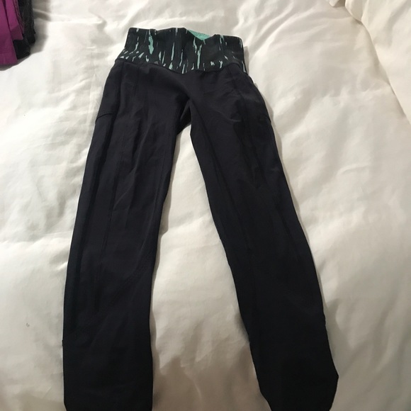 Lululemon pants - Picture 4 of 4